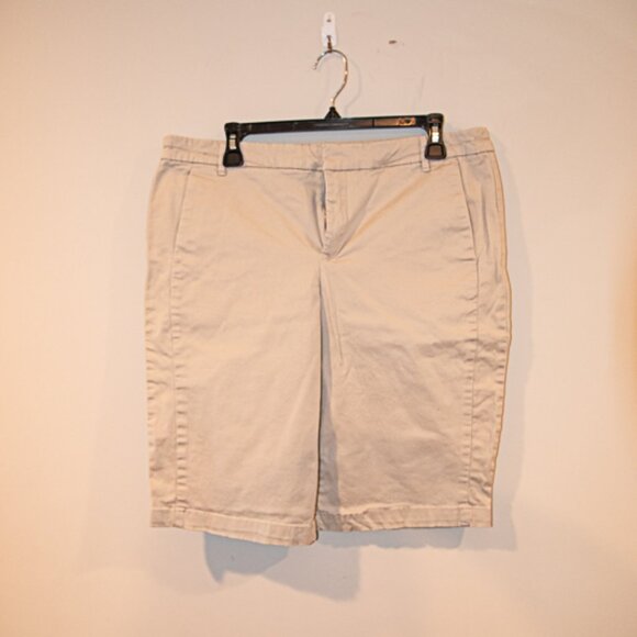 Style & Co. Pants - Style and Co Khaki Shorts Size 14